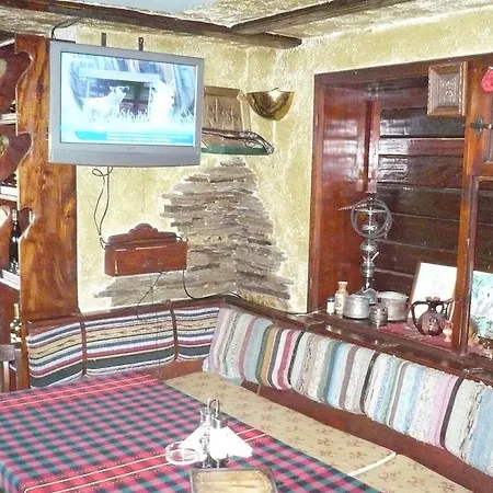 Snow Heaven 2* بانكيا