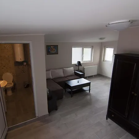 Snow Heaven فندق 2*