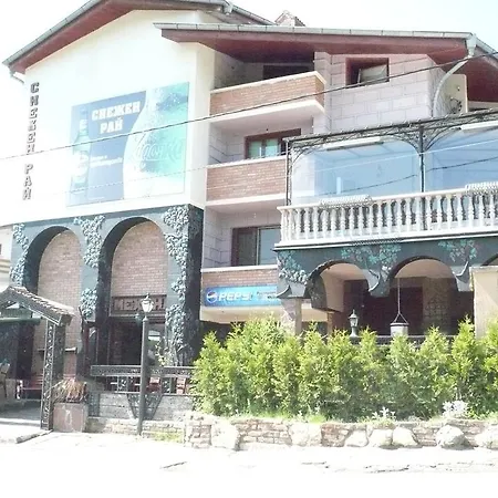 Snow Heaven Hotel